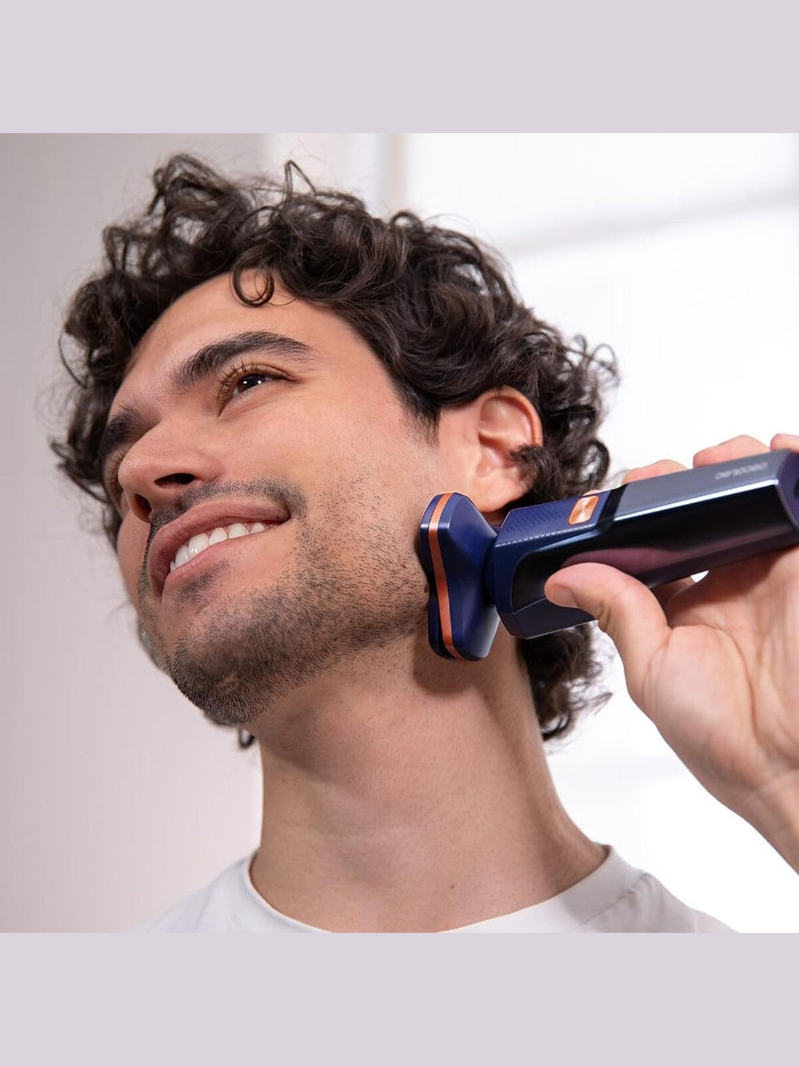 Cecotec PrecisionCare Aluminum Electric Shaver, titanium, 2 speeds, 2h battery